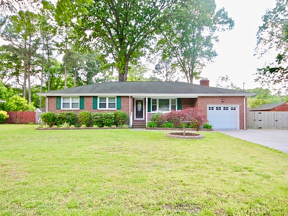 2nd image of 400 Briarfield Dr