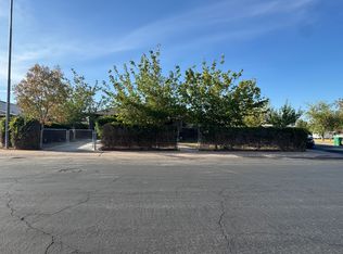 660 E 1st Ave #A, Mesa, AZ 85204