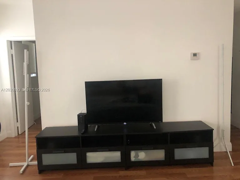 737 Jefferson Ave #103 — Photo 7