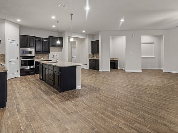 7th image of this home