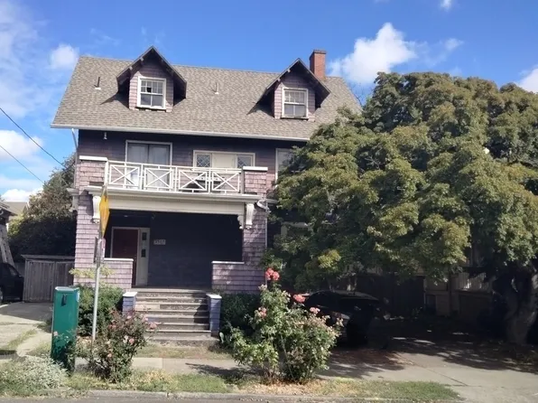 2367 NW Kearney St, Portland, OR 97210