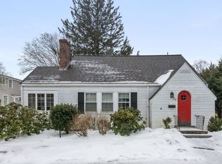 32 Clifford St #32, Wellesley, MA 02482