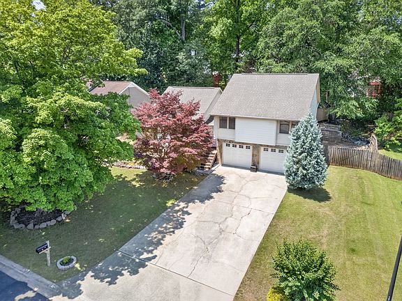 3rd image of 1150 Oak Arbour Ave