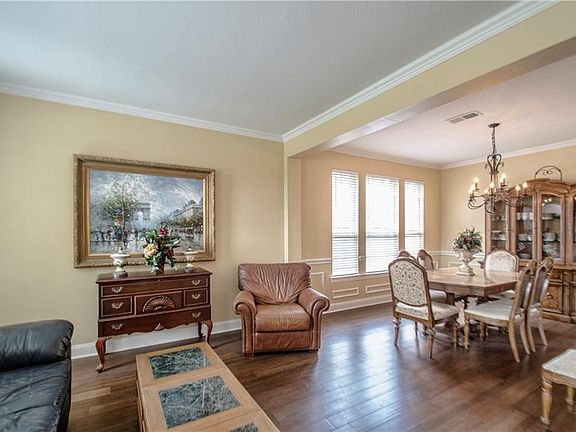 2nd image of 8704 Digby Dr