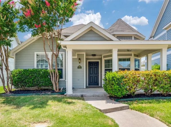 9220 Masse Ct, Aubrey, TX 76227