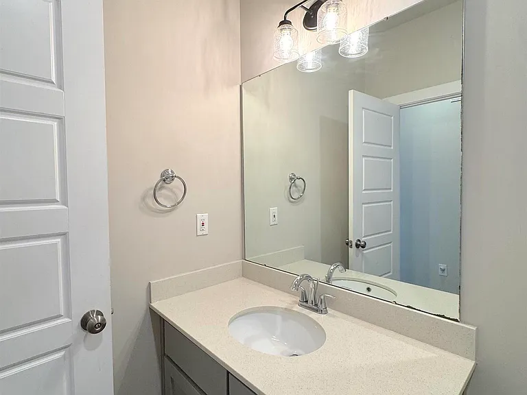 219 Cotton Bayou Dr — Photo 15