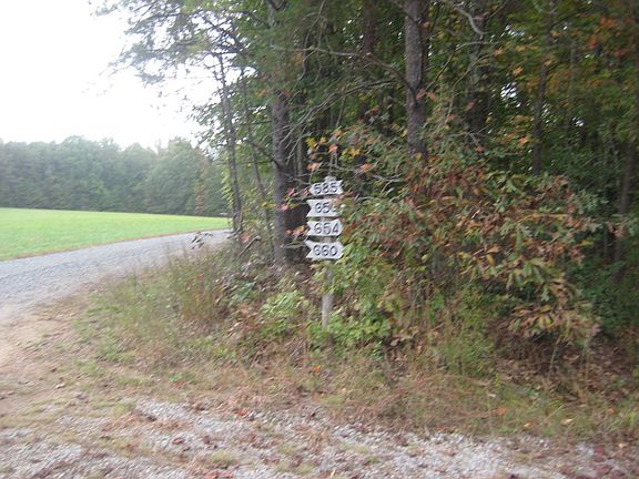 2nd image of 654 Buchs Haven Dr