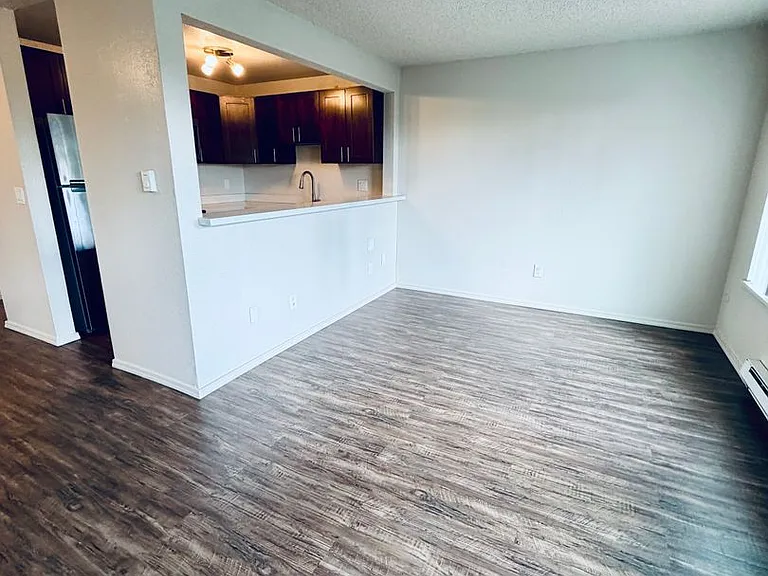 5913 Rainier Ave S — Photo 5