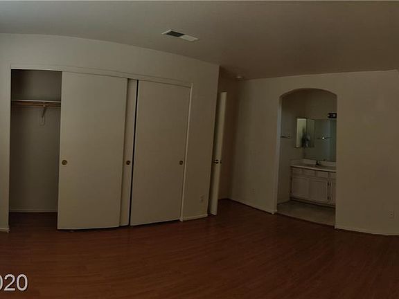 3rd image of 4588 Skybolt St