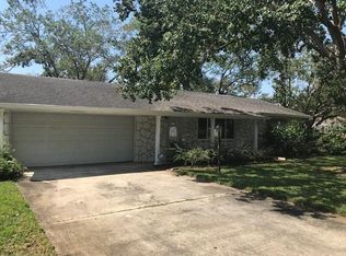 11020 105th Ave, Seminole, FL 33778