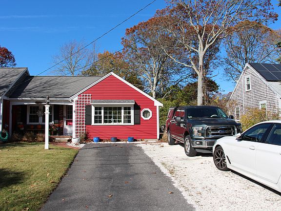 3rd image of 16 Widgeon Lane