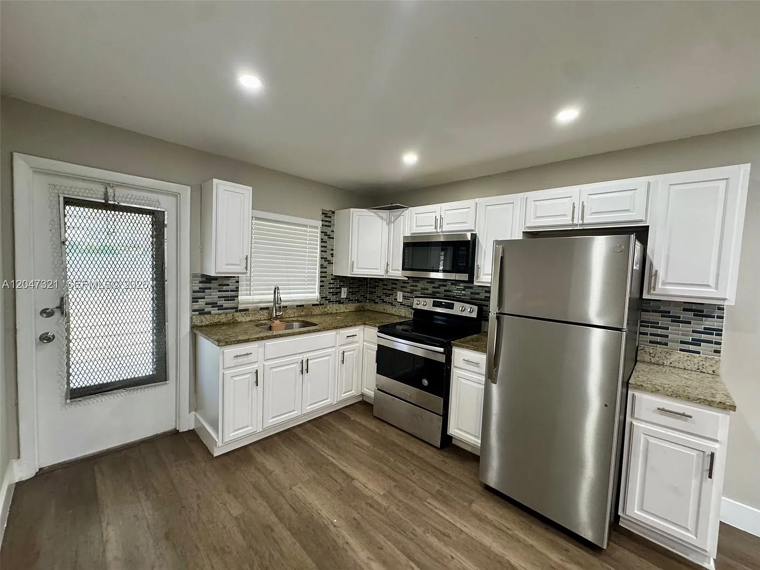 Sunshine Villas — Photo 4
