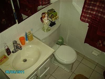5th image of 6910 Flowerdale Ave