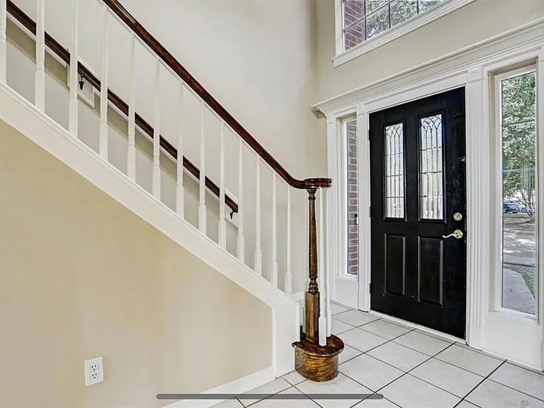 23247 Diamond Knoll Ct — Photo 5