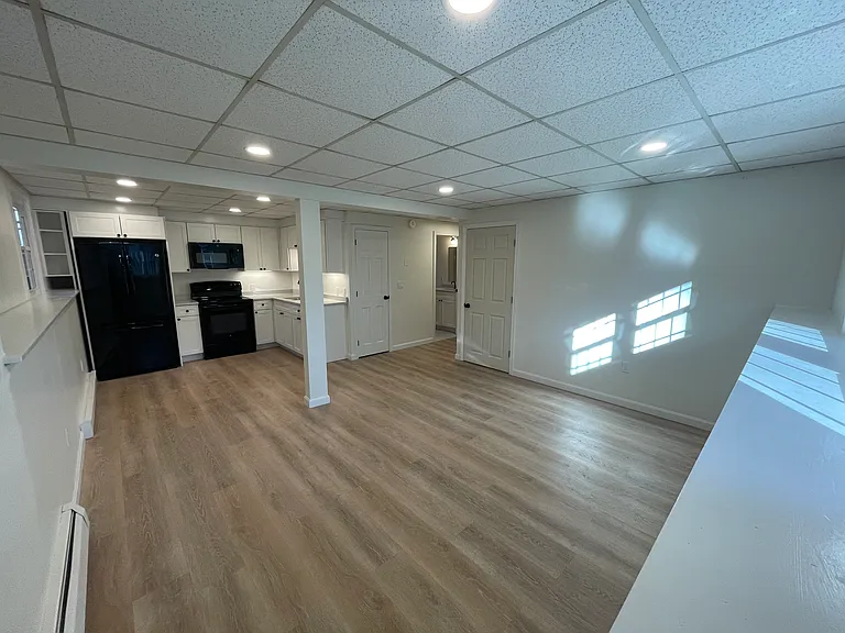 10 Cranberry Ln #A — Photo 2