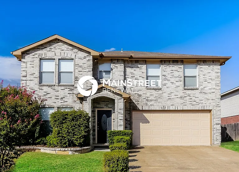 3011 Clemente Dr — Photo 1