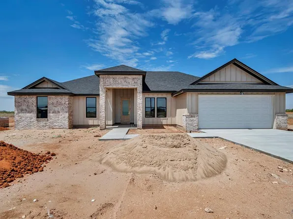 2139 Longhorn Dr, Stanton, TX 79782
