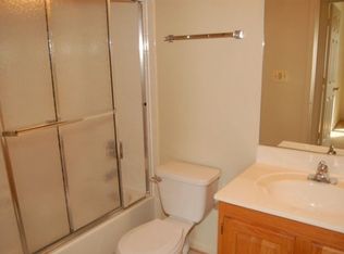 5527 Washington Ct SW APT E, Bolling Afb, DC 20032