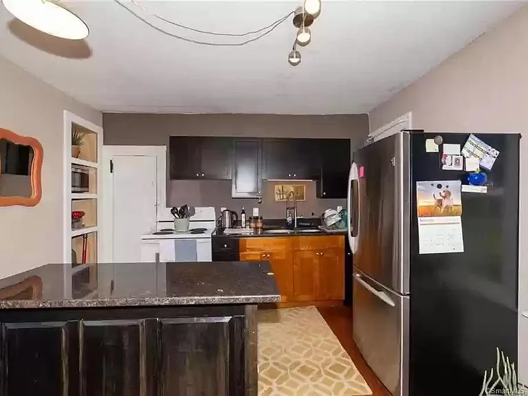 206 Main St #2 — Photo 7