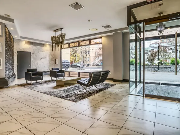 75 Liberty Avenue image 27 of 30