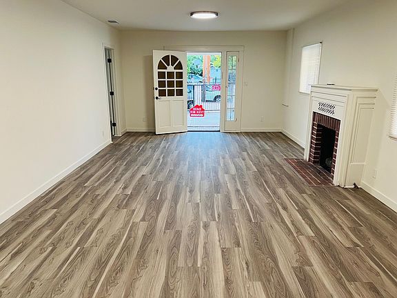 4th image of 4920 Fountain Ave