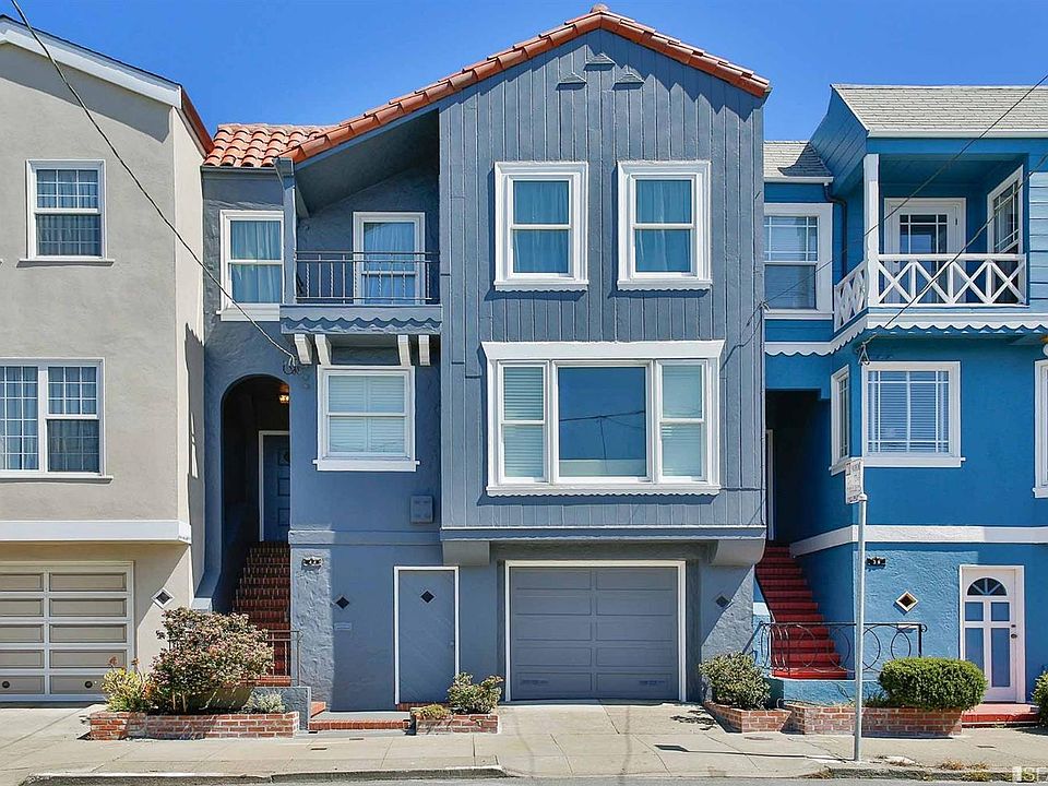 1st image of 44 Seal Rock Dr