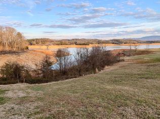 2175 Majestic Cir, Dandridge, TN 37725