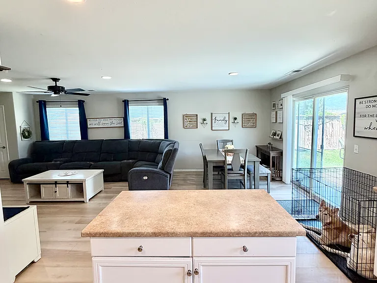 252 Finley Ave — Photo 12