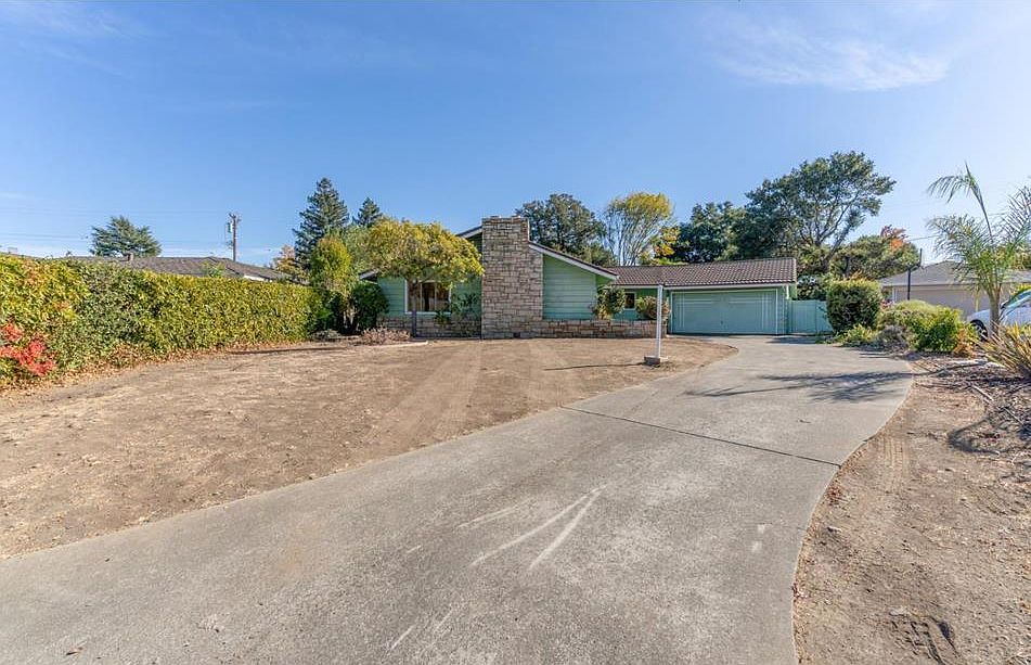 1st image of 12230 Country Squire Ln
