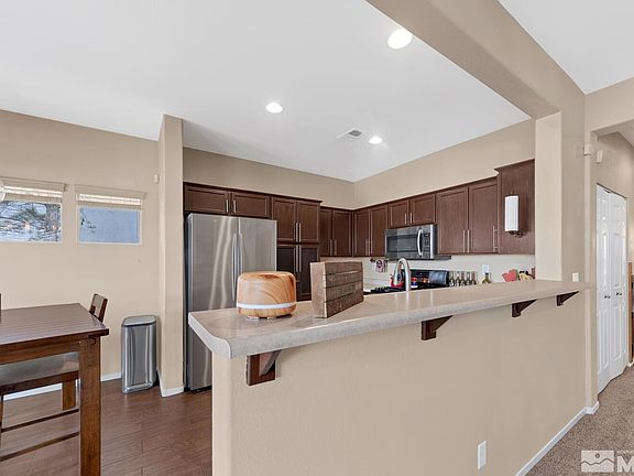 5th image of 5310 Village Meadows Dr