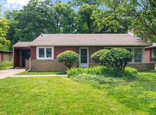 1719 Ferndale Ave, Northbrook, IL 60062
