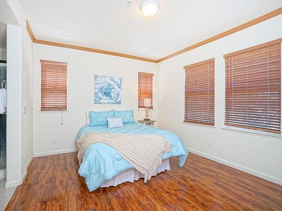 3rd image of 2153 Pomme Ct