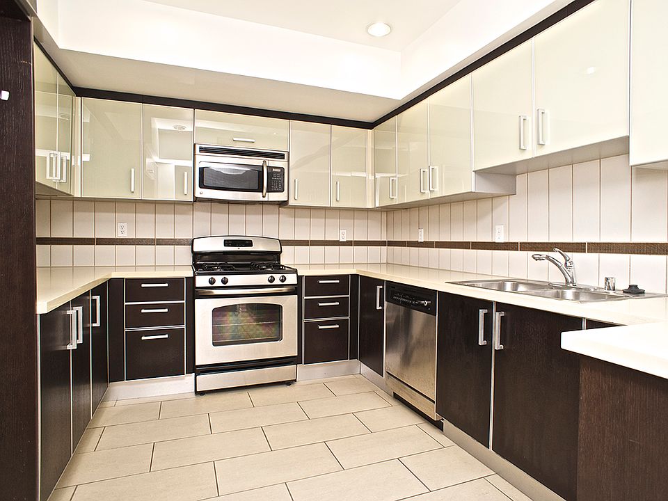 1st image of 11346 Iowa Ave APT 102