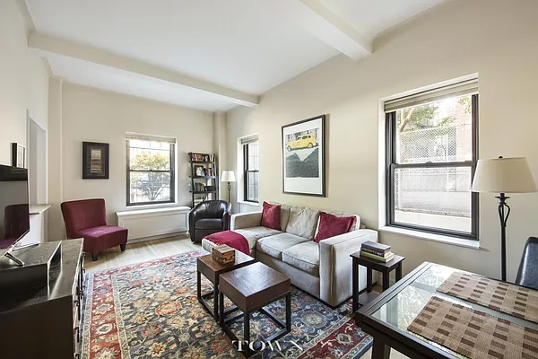 Sold by Town Residential | media 2