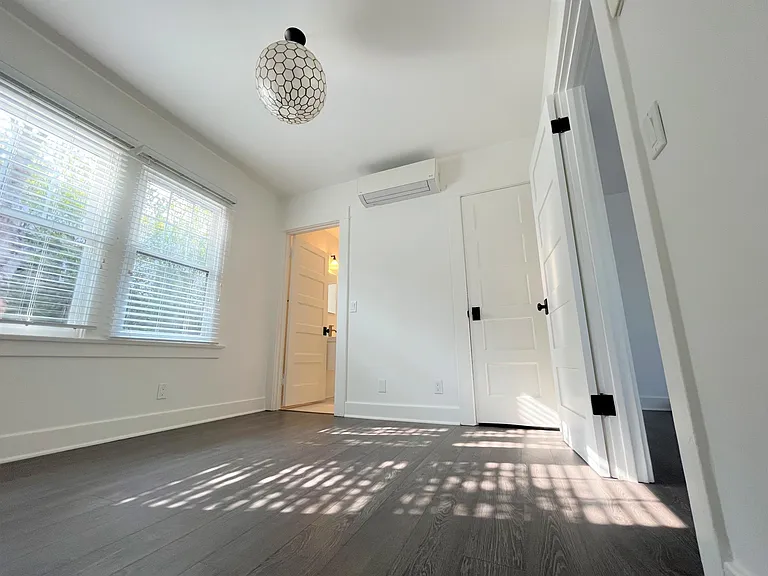 9054 Carson St #D — Photo 10