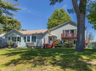 129 Snake Pond Rd, Gardner, MA 01440