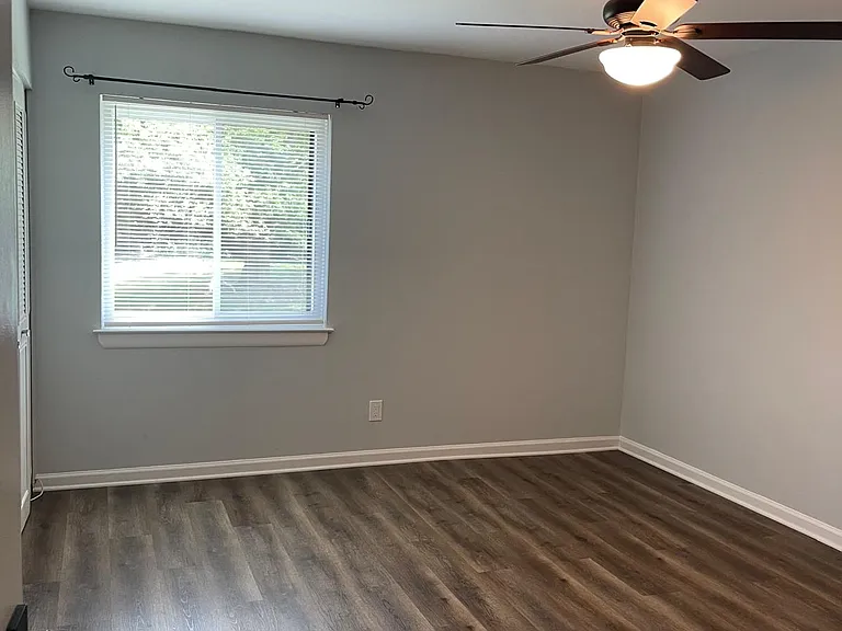 412 Meadow Woods Ln #412 — Photo 13