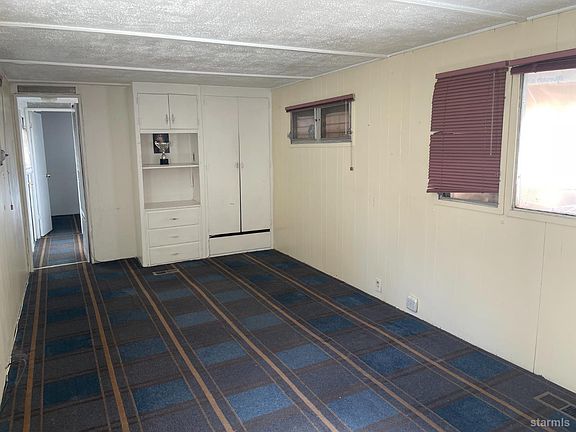 2nd image of 861 Emerald Bay Rd #27
