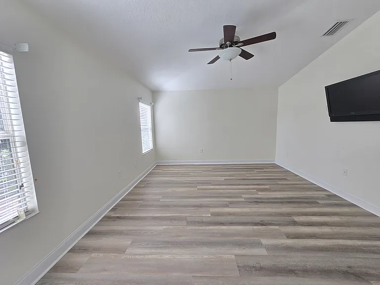 7855 Tuscany Woods Dr — Photo 26