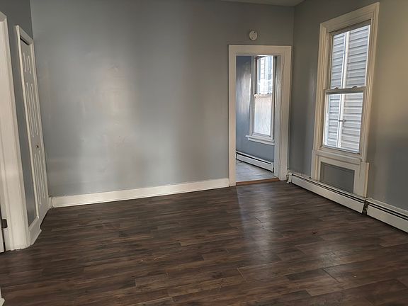 3rd image of 711 E 18th St Floor 2