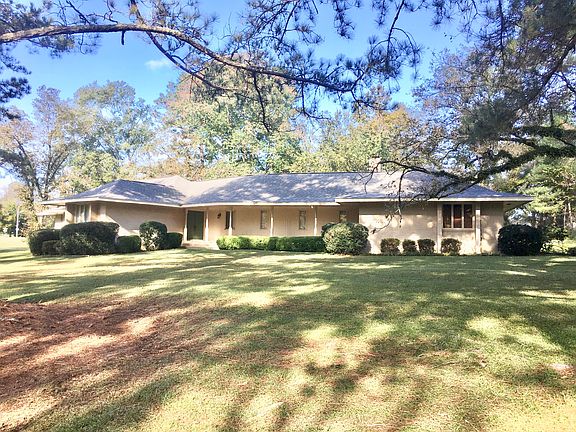 3rd image of 2254 Dobbs Cir