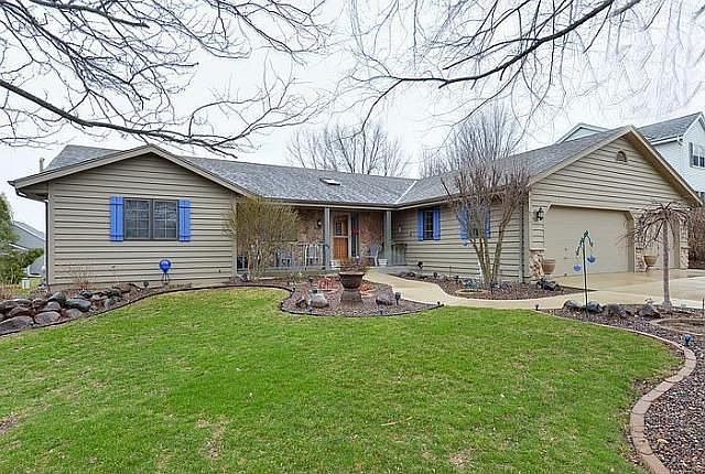 1st image of 617 Shady Glen Ln