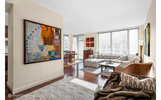 Sold by Douglas Elliman | media 21