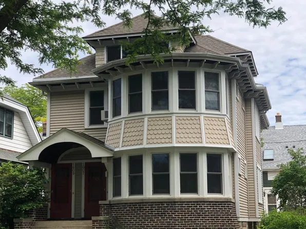 1607 E Pryor Ave, Milwaukee, WI 53207