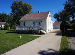 1228 Pleasant Pl, Aurora, IL 60505