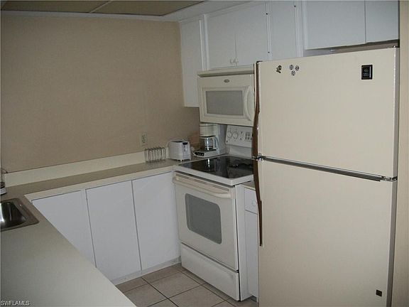 3rd image of 500 N Francisco St #133