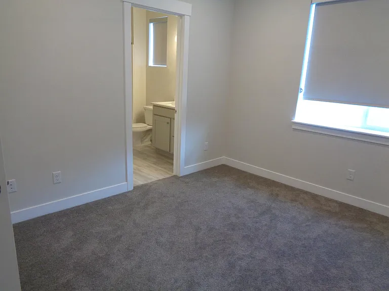 644 E Fort Union Blvd #644 — Photo 11