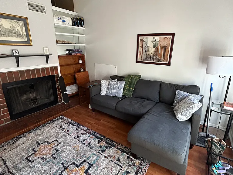 2110 Rio Grande St — Photo 9