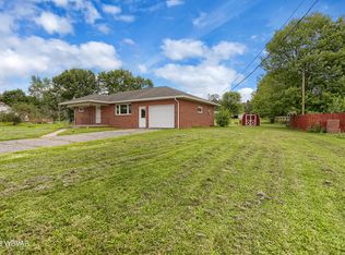 448 Old Rd, Montgomery, PA 17752