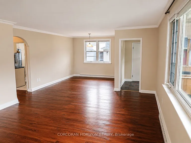 20407B Leslie St #MAIN — Photo 4